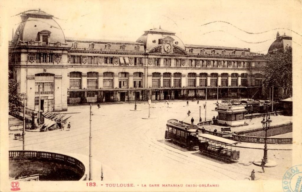 parvis gare matabiau toulouse